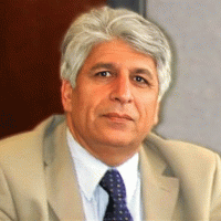 كاميرا شهيدة وذاكرة حية .. علي رفيق يوثّق تجربة الأنصار