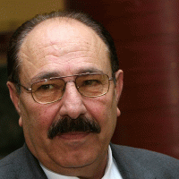 سقوط الدكتاتور وبقاء الدكتاتورية!